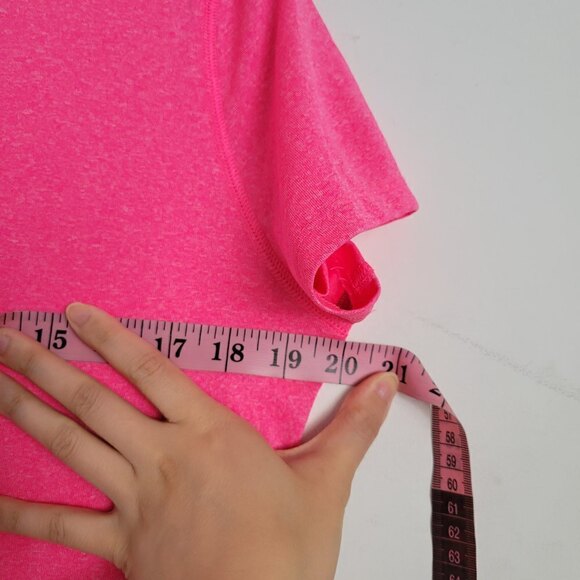 Champion Duodry Neon Hot Pink Round V Neck Short Sleeve Workout Tee Shirt Large - Picture 6 of 9
